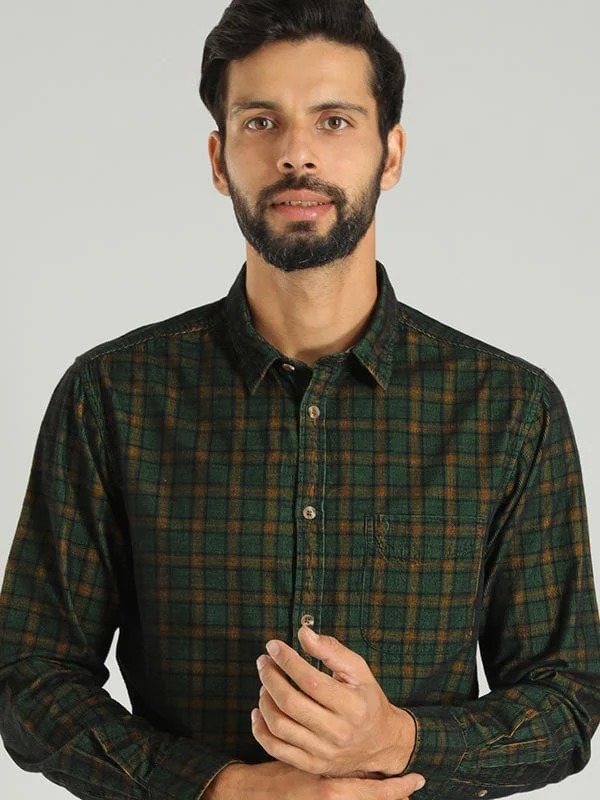 Indian Terrain Men's Slim Fit Full Sleeve Checkered Green Shirt
